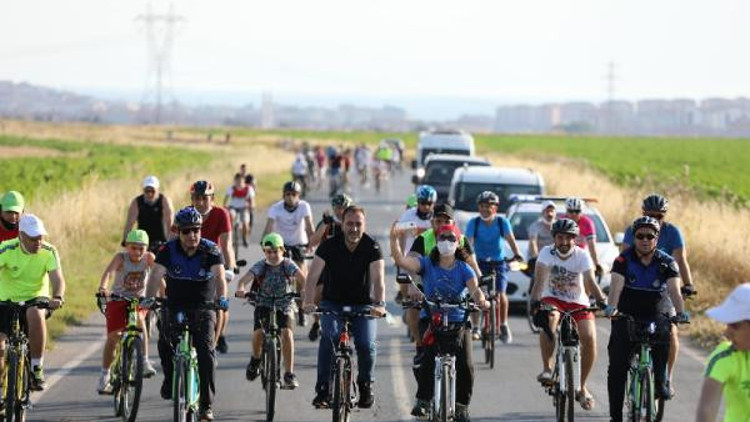 Silivri’de pedallar sağlık için çevrildi Silivri’de pedallar sağlık için çevrildi