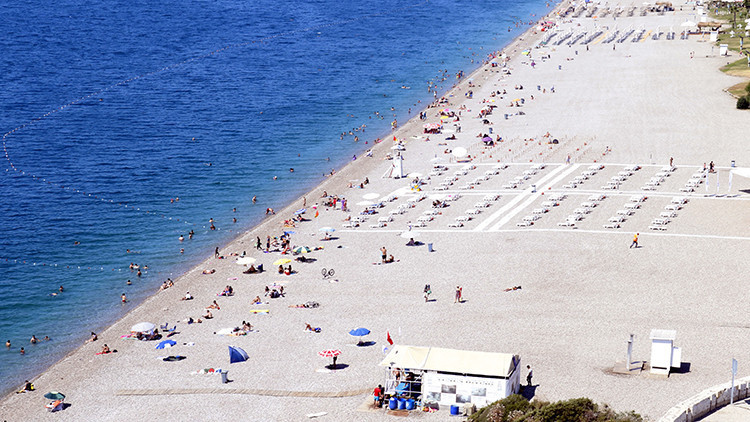 Afrika sıcakları etkili oluyor Kritik uyarı: 5 yaş altı, 65 yaş üstü dikkat Afrika sıcakları etkili oluyor Kritik uyarı: 5 yaş altı, 65 yaş üstü dikkat