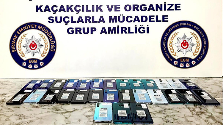 Şırnakta kaçakçılık operasyonu: 24 gözaltı Şırnakta kaçakçılık operasyonu: 24 gözaltı