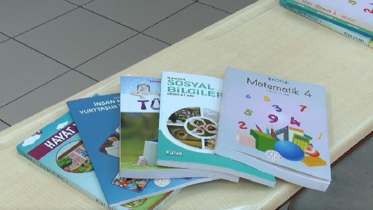 Son dakika... Ders kitapları gönderildi
