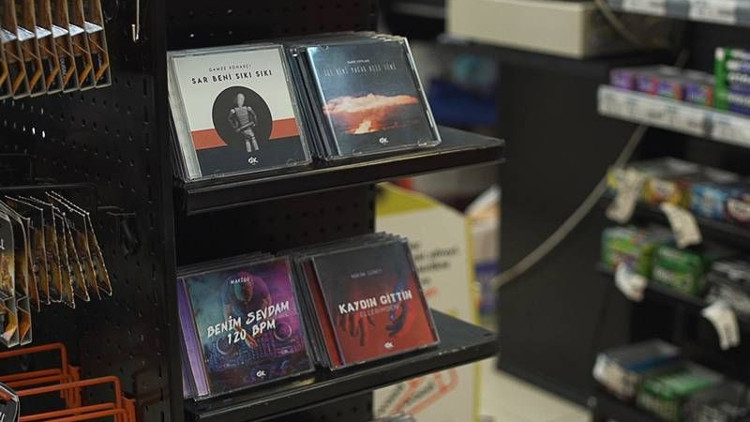 Prezervatif alırken utananlara yaratıcı çözüm