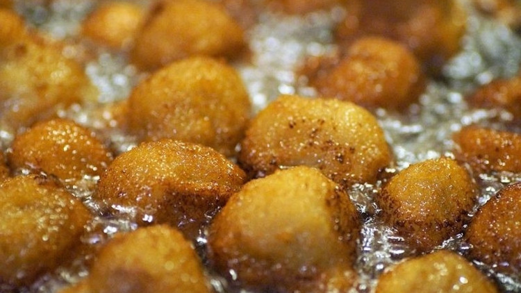 Sağlıksız beslenme alışkanlıkları kanseri tetikliyor