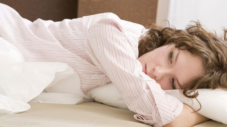 Vücudunuz B12 eksikliğinizin sinyallerini verir