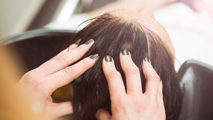 Saç dökülmelerine kendi hücrelerinizle  “dur” deyin