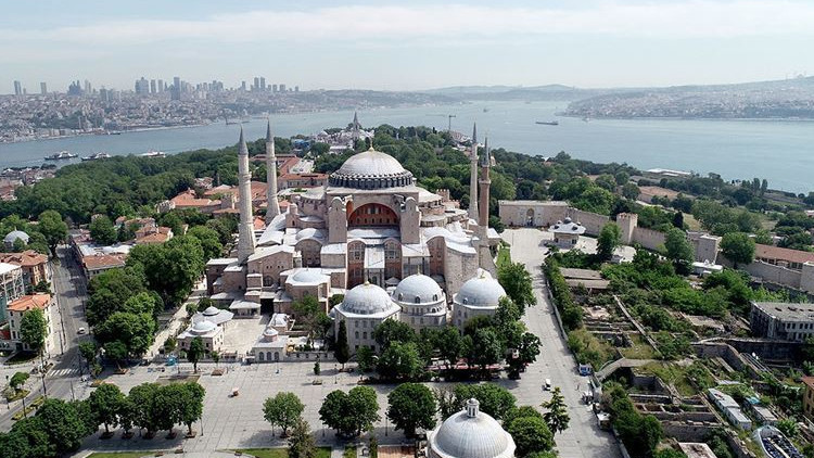 Ayasofyanın planları Ayasofya Camii ve Külliyesi olarak değiştirildi Ayasofyanın planları Ayasofya Camii ve Külliyesi olarak değiştirildi