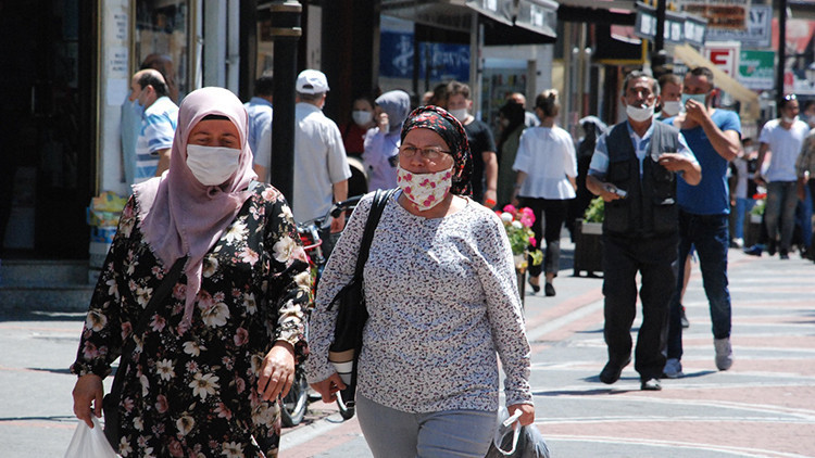 Bartında toplu bayramlaşma ve mezarlık ziyaretleri yasaklandı