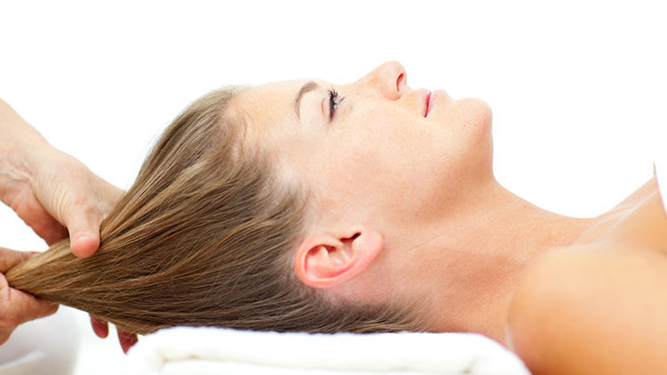Saç Masajı: Nedir, Nasıl Yapılır, Ne İşe Yarar
