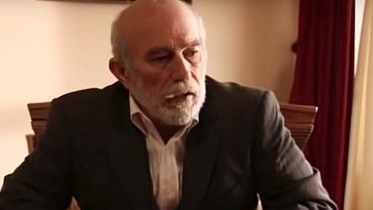 Oyuncu Halil Kumova hayatını kaybetti Oyuncu Halil Kumova hayatını kaybetti