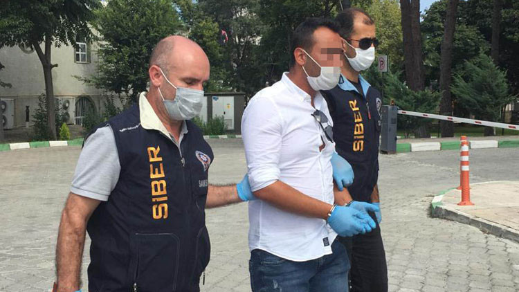 Eski kız arkadaşının çıplak fotoğraflarını paylaşan kişiye büyük şok