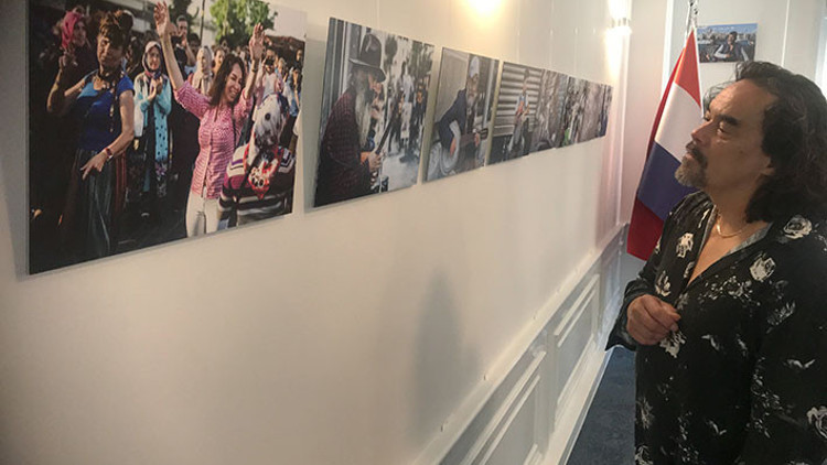 Hollandalı besteciden ‘İstanbul Connected’ resim sergisi