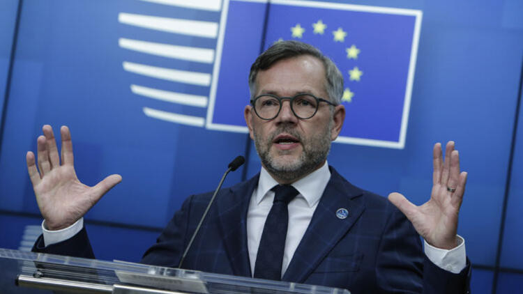 Mültecilere Türkiye’de daha iyi bakılıyor