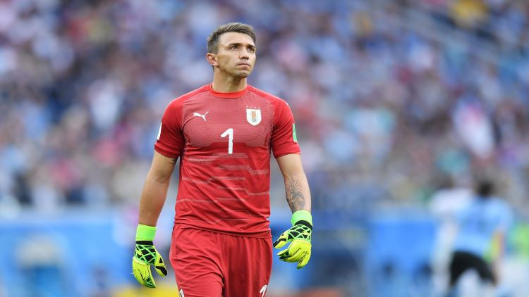 En iyi kaleciler listesi - Türkiyenin ve dünyanın en iyi 10 kalecisi En iyi kaleciler listesi - Türkiyenin ve dünyanın en iyi 10 kalecisi