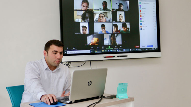 YEE, uzaktan Türkçe kursu başlattı