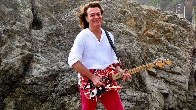 Dünyaca ünlü gitarist Eddie Van Halen hayatını kaybetti Dünyaca ünlü gitarist Eddie Van Halen hayatını kaybetti