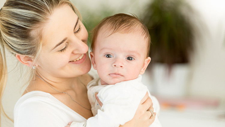 Emzirilen bebekler daha sağlıklı bireyler olur