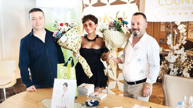 İlk imza günü İlk imza günü