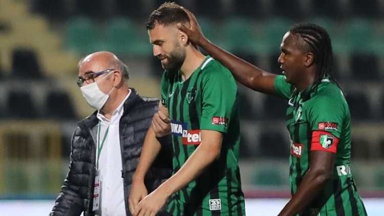 Denizlisporda Mustafa Yumlu seferberliği Sol kasığında yırtık... Denizlisporda Mustafa Yumlu seferberliği Sol kasığında yırtık...