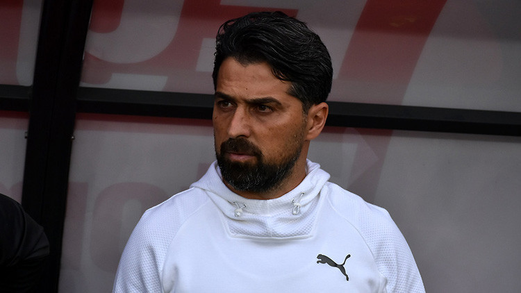 Son Dakika | Göztepe Teknik Direktörü İlhan Paluttan deprem açıklaması