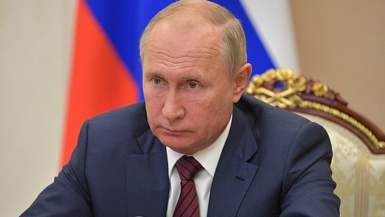 İngiliz medyasından flaş Putin iddiası: Ocak ayında görevi bırakacak İngiliz medyasından flaş Putin iddiası: Ocak ayında görevi bırakacak