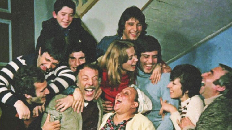 Bizim Aile ne zaman çekildi İşte Bizim Aile filminin oyuncuları ve konusu