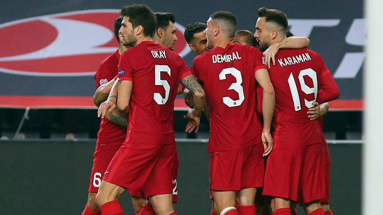 A Milli Futbol Takımı, Macaristana gitti (Macaristan - Türkiye maçı ne zaman) A Milli Futbol Takımı, Macaristana gitti (Macaristan - Türkiye maçı ne zaman)