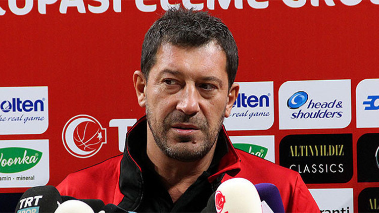Ufuk Sarıca, Milli Takımda görev yapan en başarılı Türk çalıştırıcı