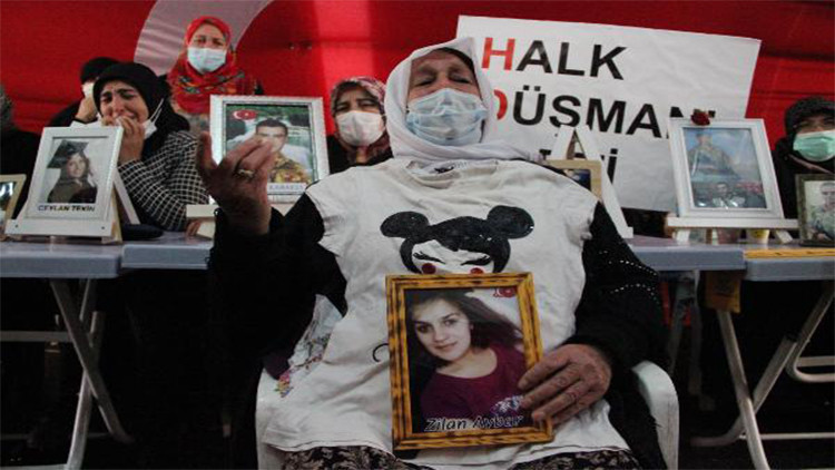 HDP önündeki eylemde 449uncu gün; aile sayısı 177 oldu