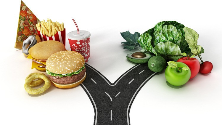 Sağlıklı Beslenmeye Çalışırken En Çok Yapılan Hatalar Sağlıklı Beslenmeye Çalışırken En Çok Yapılan Hatalar