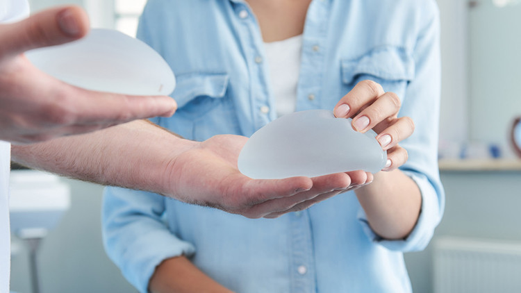 10 soruda meme implantı hakkında bilinmesi gerekenler 10 soruda meme implantı hakkında bilinmesi gerekenler