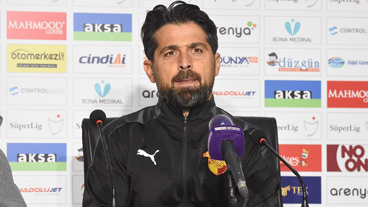 Göztepede İlhan Paluttan maç sonu hakem tepkisi