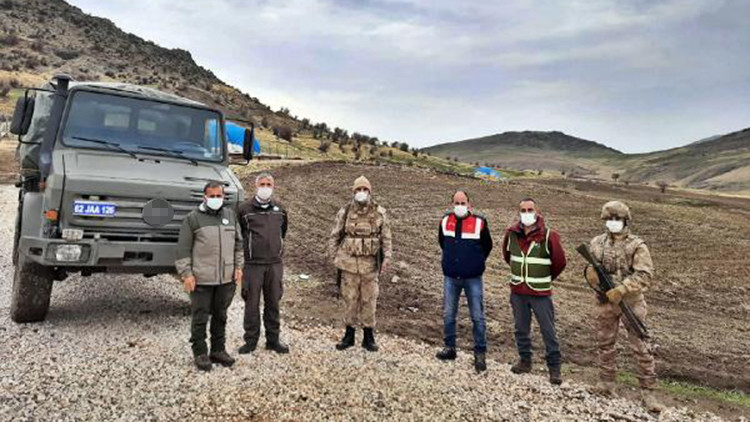 Kısıtlamayı ihlal edip, ava çıkan 2 kişiye para cezası