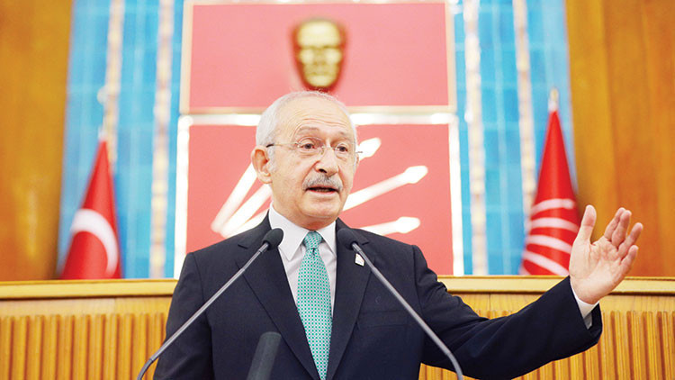 ‘Muhalefet partisi lideri gibi konuştu’ ‘Muhalefet partisi lideri gibi konuştu’