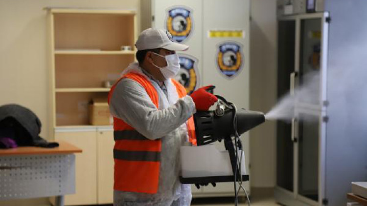 Kartal’da 11 milyon metrekare kapalı alan dezenfekte edildi Kartal’da 11 milyon metrekare kapalı alan dezenfekte edildi