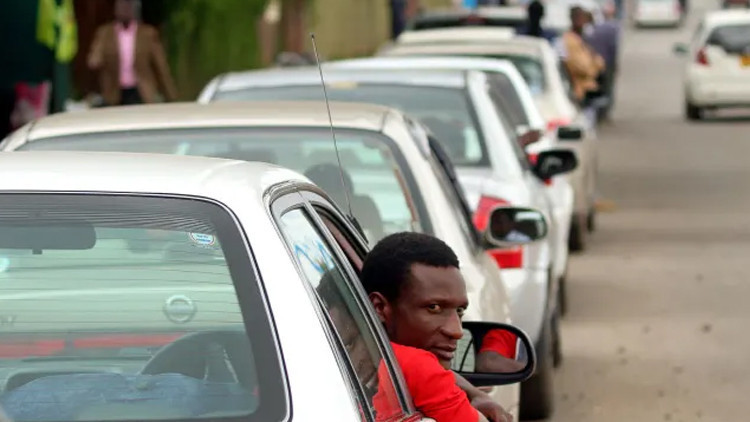 Zimbabvede katliam gibi kaza, ölü ve yaralılar var