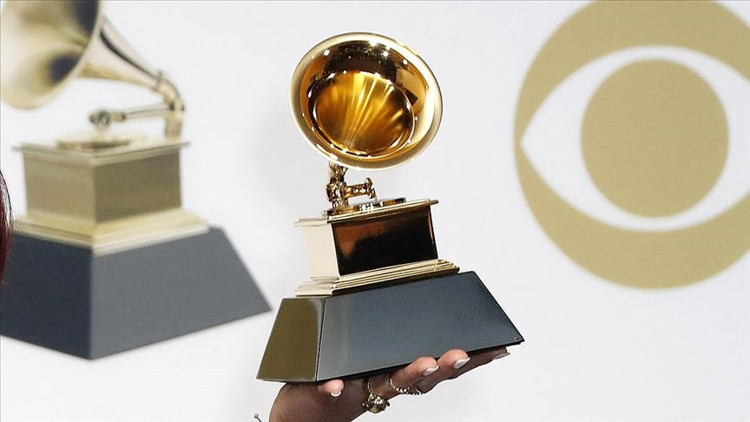 Grammy Ödülleri ne zaman yapılacak 63. Grammy Ödülleri Kovid-19 nedeniyle ertelendi