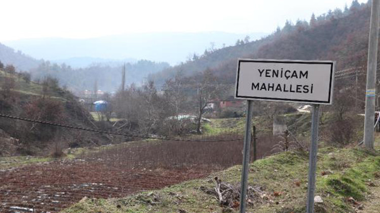 Hırsızlar mahalleyi internetsiz bıraktı