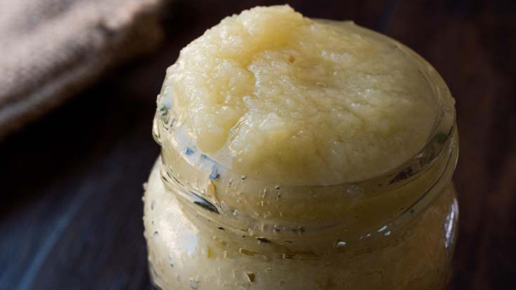 Boğaz ağrısına karşı etkili Sabahları bir tatlı kaşığı tüketerek...