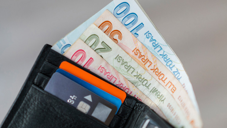 24 milyon kişiyi ilgilendiriyor MTV ödemeleri başladı… İşte bankalara göre kredi kartına taksit sayıları 24 milyon kişiyi ilgilendiriyor MTV ödemeleri başladı… İşte bankalara göre kredi kartına taksit sayıları