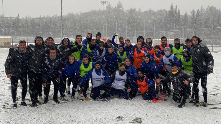 Misli.com 3. Ligde ilk yarının en başarılı ekibi Bucaspor 1928 Misli.com 3. Ligde ilk yarının en başarılı ekibi Bucaspor 1928
