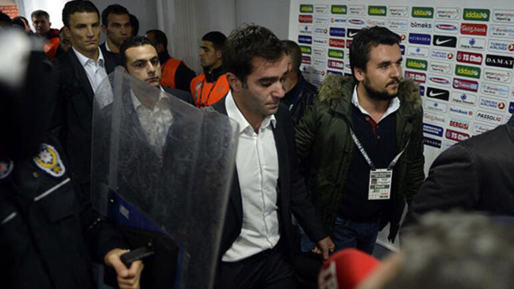 Hakem alıkoymaya tazminat cezası