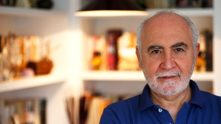 Korona günleri polisiyesi Korona günleri polisiyesi