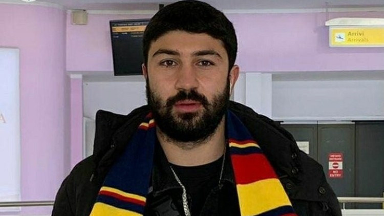 Güven Yalçın, Beşiktaştan Lecceye transfer olmak için İtalyaya gitti