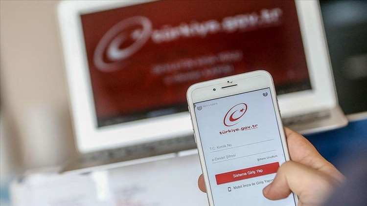 e-Devlet rakamları açıklandı Başvuru sayısı 8 milyonu geçti e-Devlet rakamları açıklandı Başvuru sayısı 8 milyonu geçti