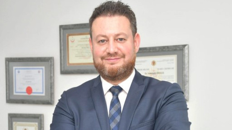 Estetik ve plastik cerrahi uygulamalara ilgi artıyor Estetik ve plastik cerrahi uygulamalara ilgi artıyor