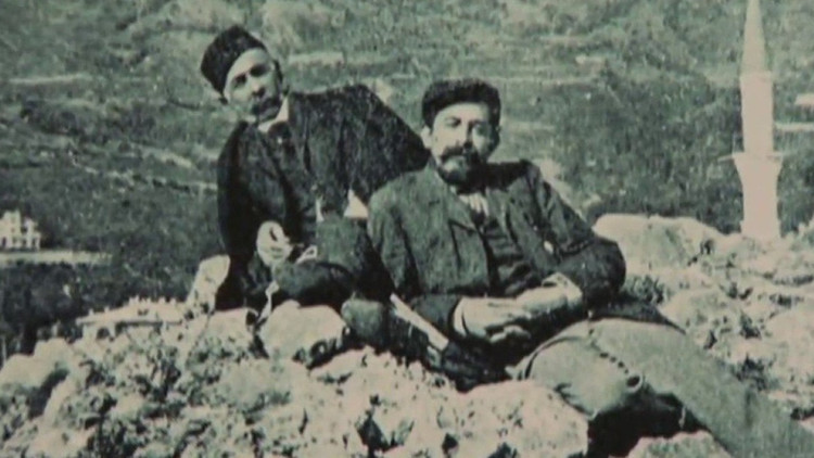 Çar ile padişah arasında entelektüeller