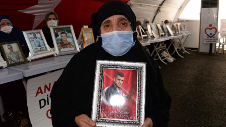 Evlat nöbetindeki anne: Doğum gününde beni mutlu et, gel oğlum