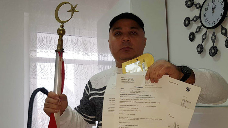 Türk bayrağı rahatsız etti