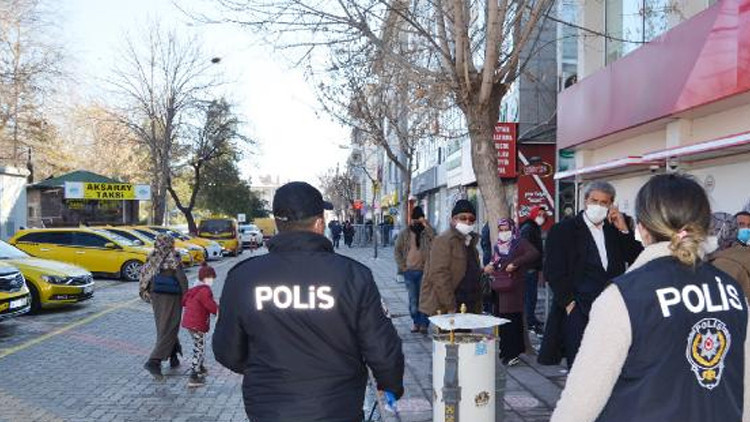 Aksarayda vaka sayılarında korkutan yükseliş Aksarayda vaka sayılarında korkutan yükseliş