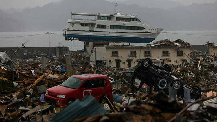 Büyük felaketin 10. yıldönümünde eski başbakanlardan vazgeçin mesajı Büyük felaketin 10. yıldönümünde eski başbakanlardan vazgeçin mesajı
