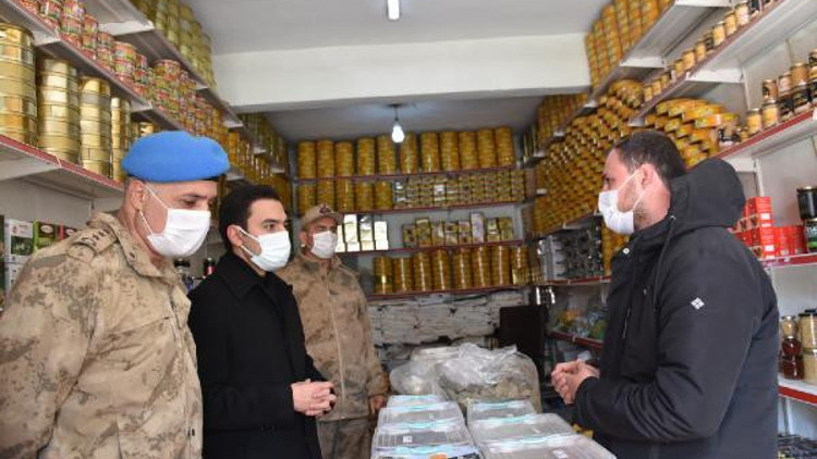 Beytüşşebap Kaymakamı Uğuzdan esnaf ziyareti Beytüşşebap Kaymakamı Uğuzdan esnaf ziyareti